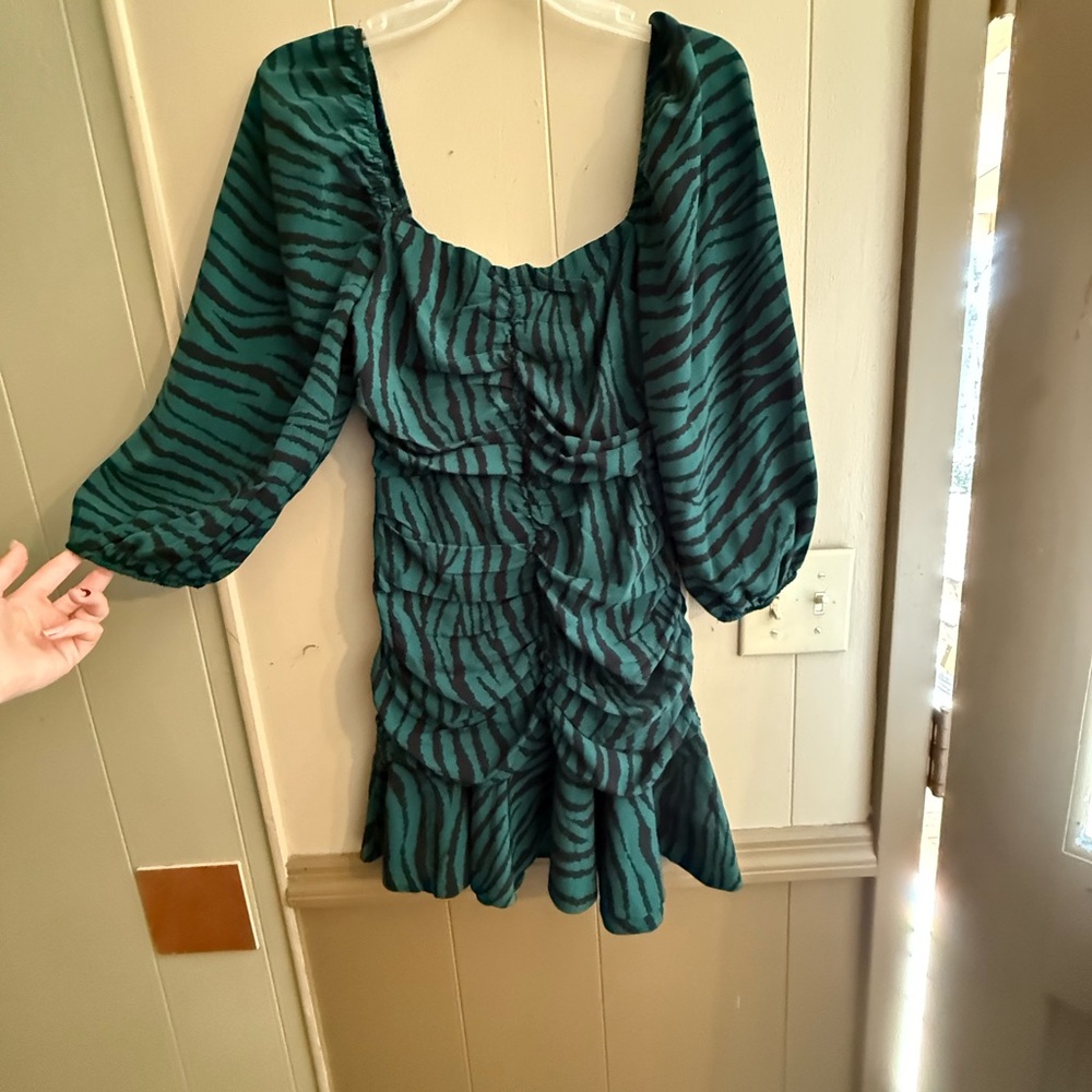 Green Ruched Zebra Bodycon Mini Dress with Bishop Sleeves